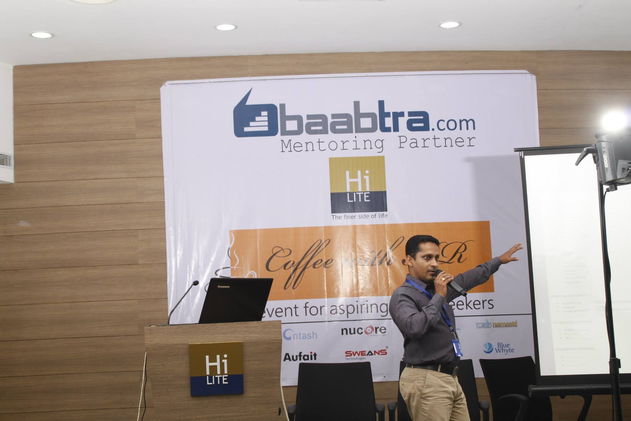 coffee with HR Cyber Square Pro 2014